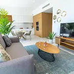 Deluxe 2 With Pool By Homing