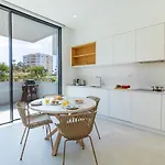 Deluxe 2 With Pool By Homing *