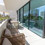 Deluxe 2 With Pool By Homing Lagos