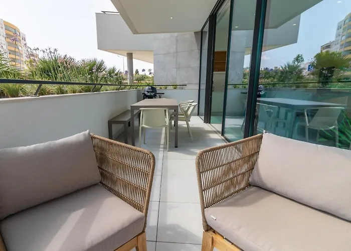 アパート Deluxe 2 With Pool By Homing *